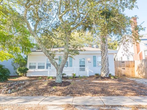 Single Family Residence in Carolina Beach NC 307 Fayetteville Avenue.jpg