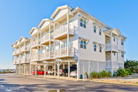 Condominium in Southport NC 704 E Moore Street #110.jpg