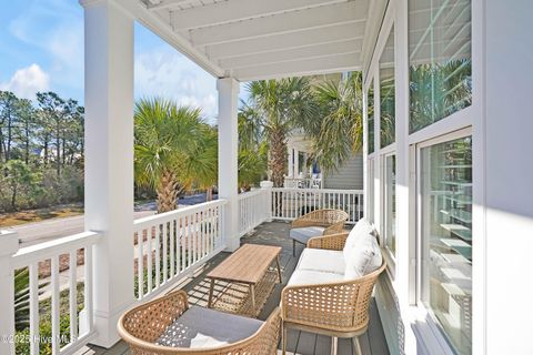 Single Family Residence in Carolina Beach NC 1224 Croaker Lane 4.jpg
