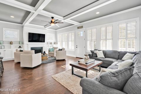 Single Family Residence in Carolina Beach NC 1224 Croaker Lane 6.jpg