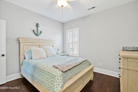 Single Family Residence in Carolina Beach NC 1224 Croaker Lane 34.jpg