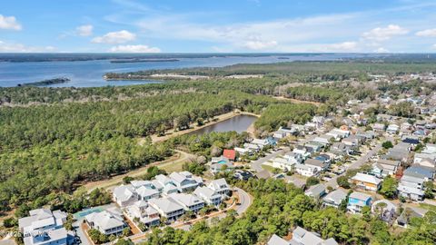 Single Family Residence in Carolina Beach NC 1224 Croaker Lane 49.jpg