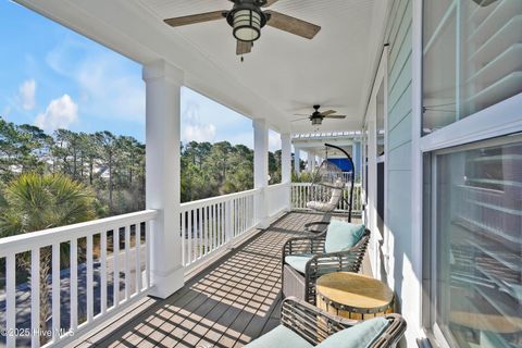 Single Family Residence in Carolina Beach NC 1224 Croaker Lane 23.jpg