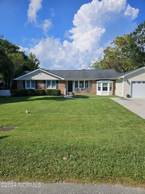 Single Family Residence in Carolina Beach NC 804 Fayetteville Avenue.jpg