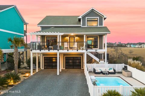 Single Family Residence in Holden Beach NC 604 Ocean Boulevard.jpg
