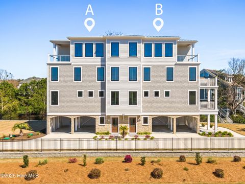 Duplex in Wilmington NC 8421 River Road.jpg