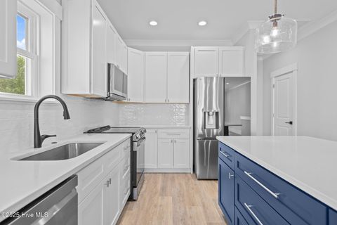 Townhouse in Carolina Beach NC 1208 Snapper Lane #2 28.jpg