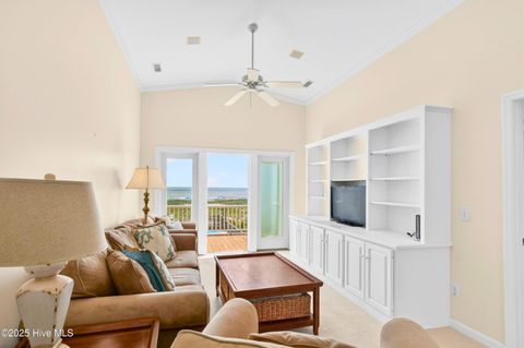 Single Family Residence in Holden Beach NC 1129 Ocean Boulevard 32.jpg