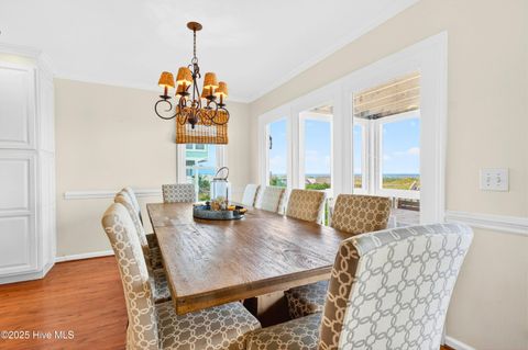 Single Family Residence in Holden Beach NC 1129 Ocean Boulevard 9.jpg