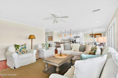 Single Family Residence in Holden Beach NC 1129 Ocean Boulevard 6.jpg
