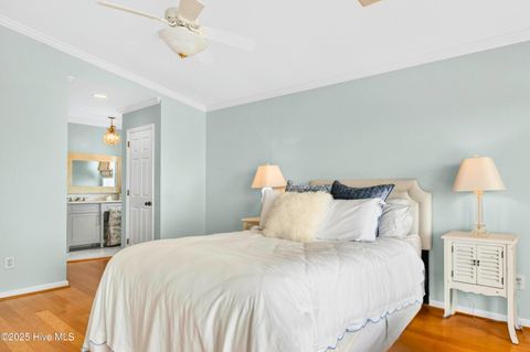 Single Family Residence in Holden Beach NC 1129 Ocean Boulevard 42.jpg