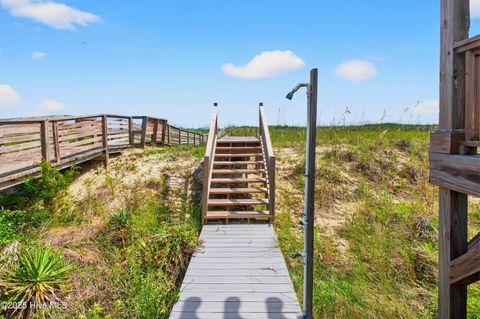 Single Family Residence in Holden Beach NC 1129 Ocean Boulevard 57.jpg