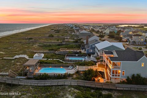 Single Family Residence in Holden Beach NC 1129 Ocean Boulevard 2.jpg