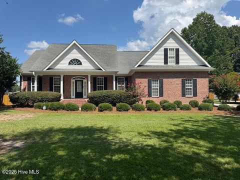 Single Family Residence in Rocky Point NC 101 Spring Chase Lane.jpg