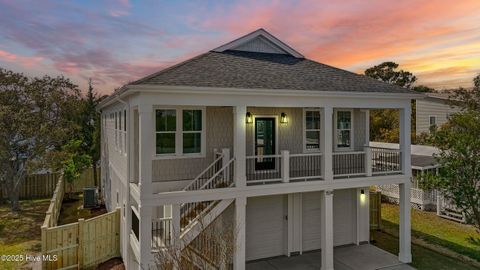Single Family Residence in Carolina Beach NC 1514 Mackerel Lane.jpg