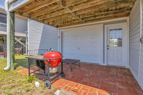 Single Family Residence in Holden Beach NC 161 High Point Street 44.jpg