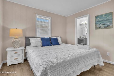 Single Family Residence in Holden Beach NC 161 High Point Street 26.jpg
