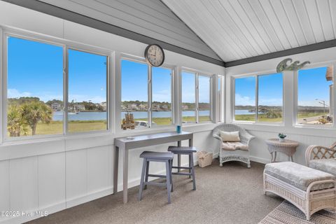 Single Family Residence in Holden Beach NC 161 High Point Street 6.jpg