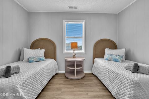 Single Family Residence in Holden Beach NC 161 High Point Street 27.jpg