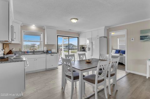 Single Family Residence in Holden Beach NC 161 High Point Street 13.jpg