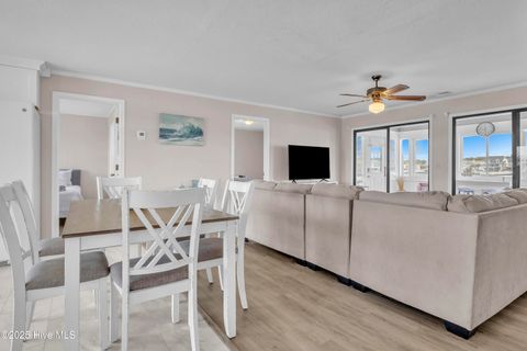 Single Family Residence in Holden Beach NC 161 High Point Street 11.jpg