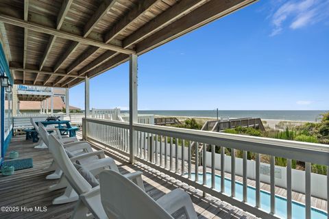 Single Family Residence in Holden Beach NC 533 Ocean Boulevard 42.jpg