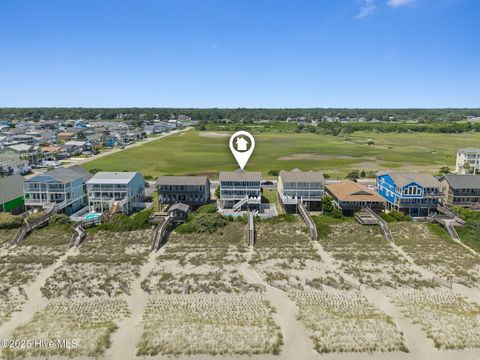 Single Family Residence in Holden Beach NC 533 Ocean Boulevard 64.jpg