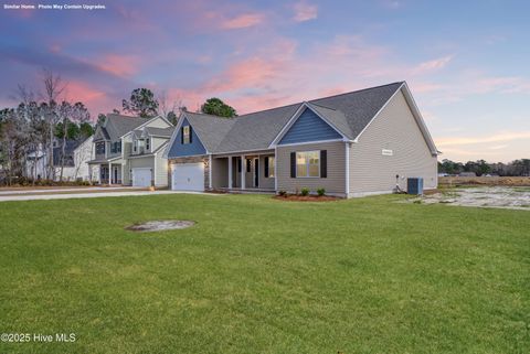 Single Family Residence in Holly Ridge NC 161 Tides End Drive.jpg