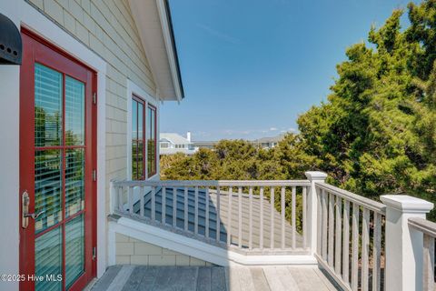 Single Family Residence in Bald Head Island NC 20 Cape Fear Trail 34.jpg