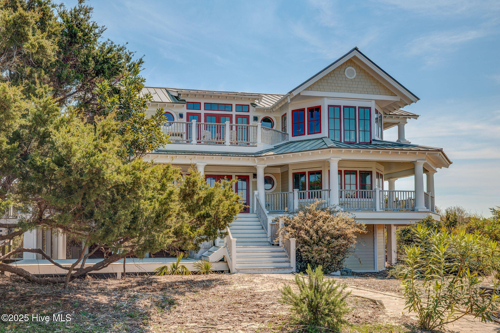 Single Family Residence in Bald Head Island NC 20 Cape Fear Trail 73.jpg