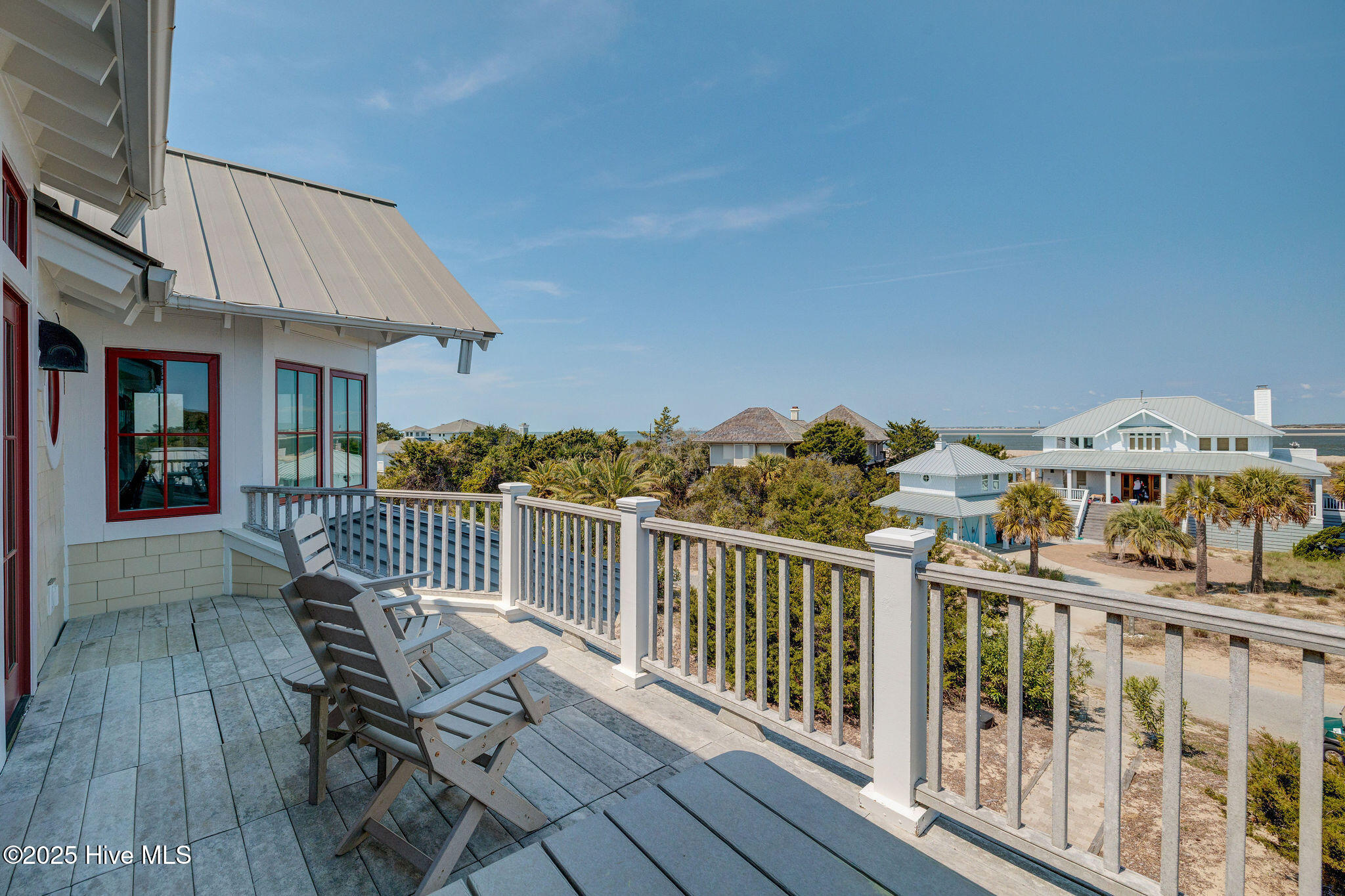 Single Family Residence in Bald Head Island NC 20 Cape Fear Trail 33.jpg