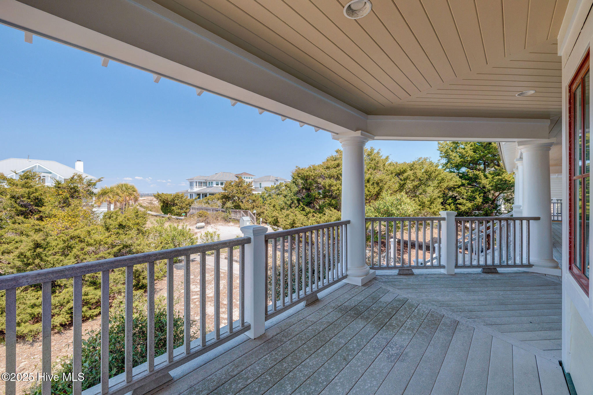 Single Family Residence in Bald Head Island NC 20 Cape Fear Trail 91.jpg
