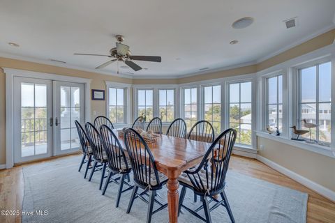 Single Family Residence in Bald Head Island NC 20 Cape Fear Trail 17.jpg