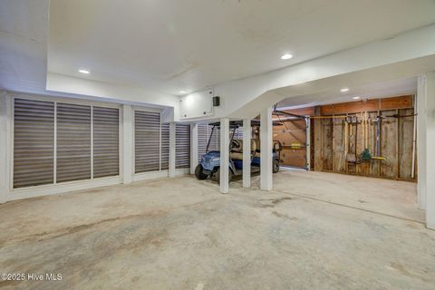 Single Family Residence in Bald Head Island NC 20 Cape Fear Trail 71.jpg