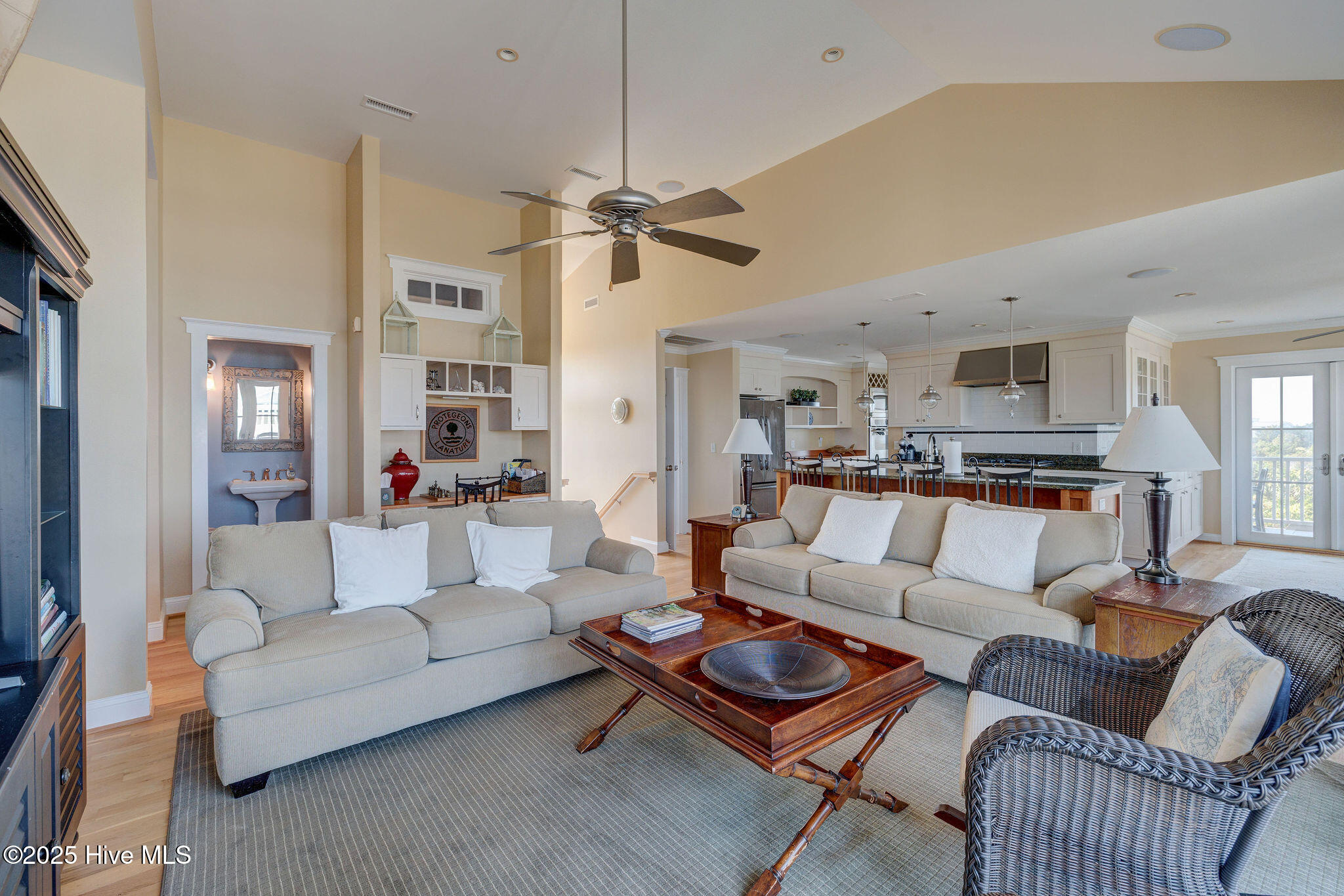 Single Family Residence in Bald Head Island NC 20 Cape Fear Trail 10.jpg