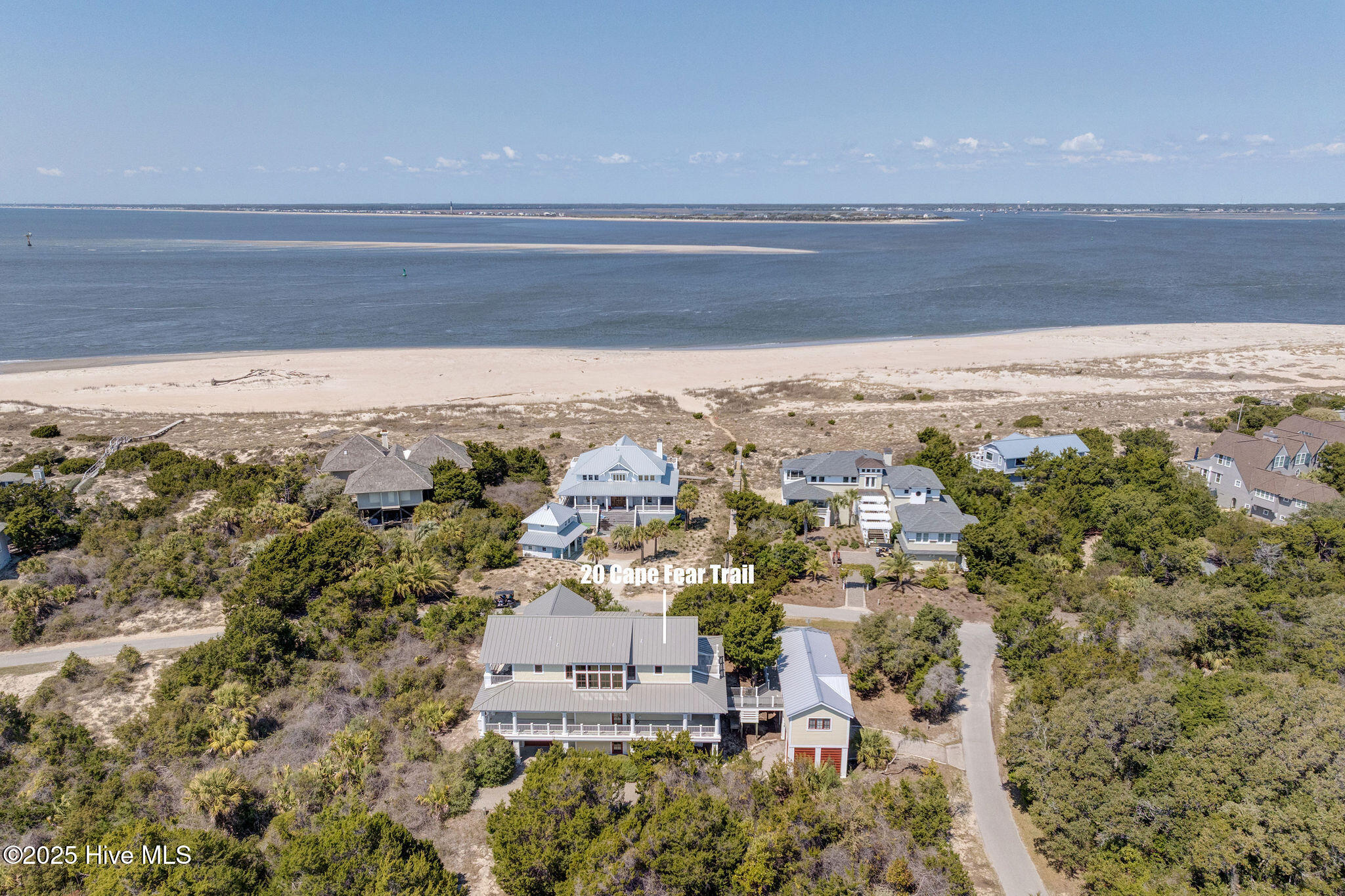 Single Family Residence in Bald Head Island NC 20 Cape Fear Trail 113.jpg