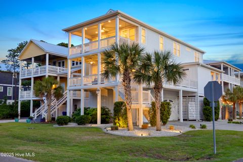 Single Family Residence in Carolina Beach NC 507 North Carolina Avenue.jpg