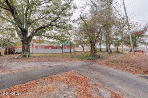 in Wilmington NC 102 & 104 Meares Street.jpg