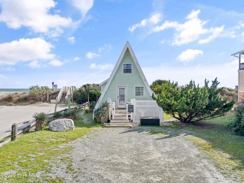 Single Family Residence in Holden Beach NC 315 Ocean Boulevard.jpg