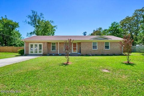 Single Family Residence in Carolina Beach NC 805 Hamlet Avenue.jpg