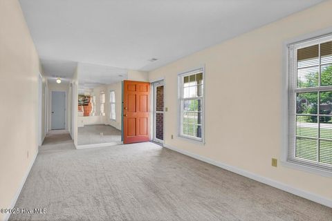 Single Family Residence in Carolina Beach NC 805 Hamlet Avenue 5.jpg