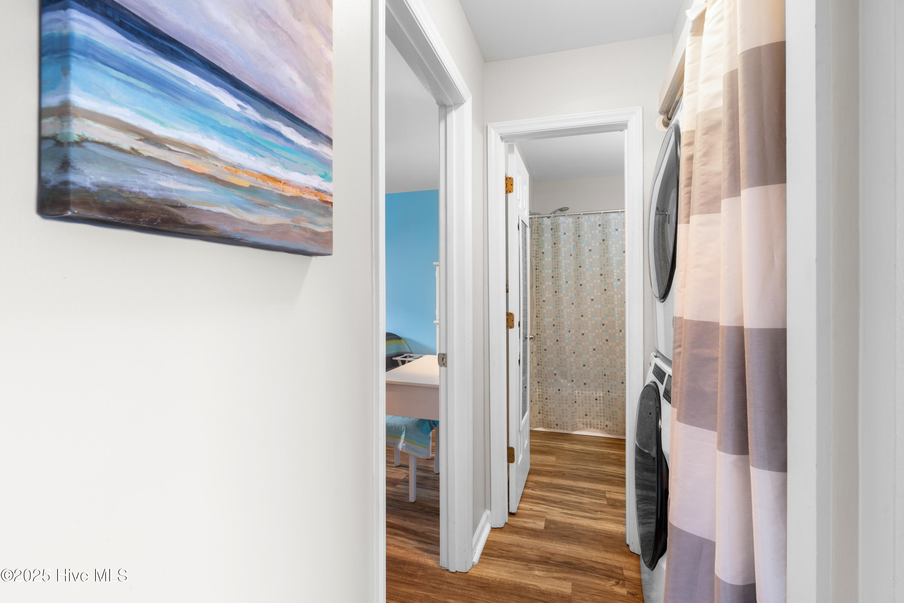 Condominium in Carolina Beach NC 407 Carolina Beach Avenue #1c 30.jpg