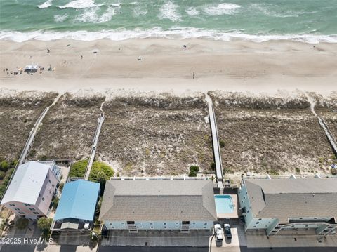 Condominium in Carolina Beach NC 407 Carolina Beach Avenue #1c 52.jpg