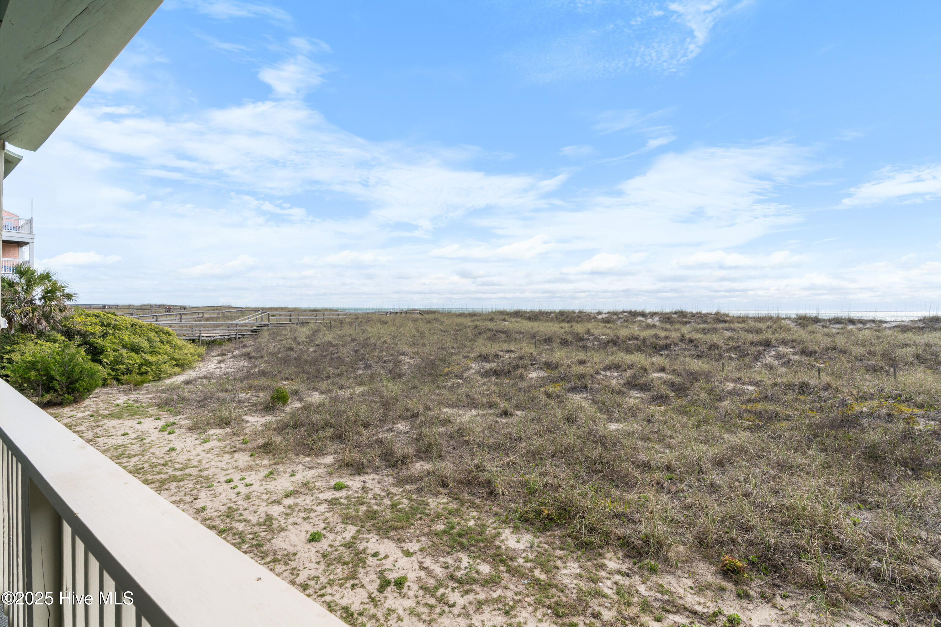 Condominium in Carolina Beach NC 407 Carolina Beach Avenue #1c 15.jpg