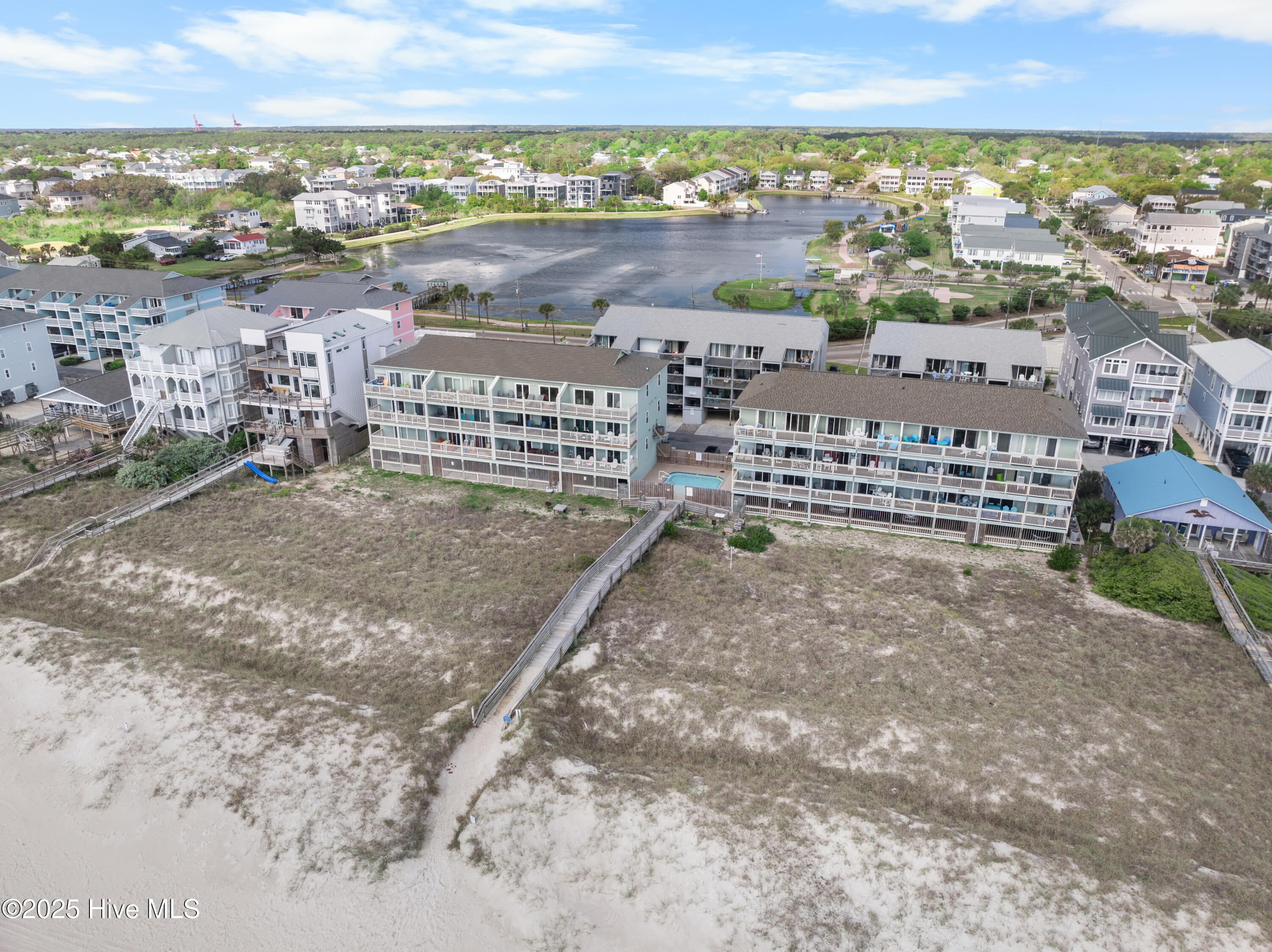 Condominium in Carolina Beach NC 407 Carolina Beach Avenue #1c 40.jpg