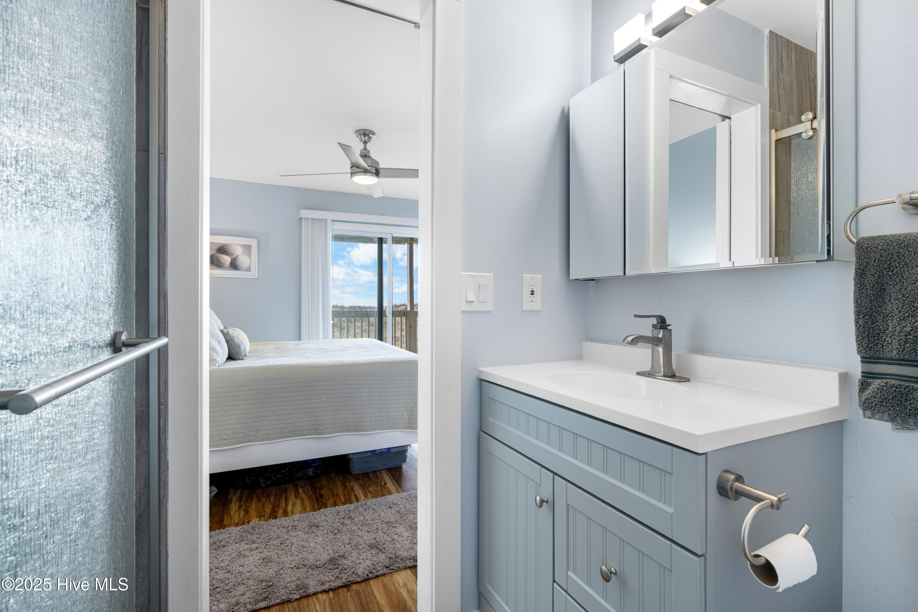 Condominium in Carolina Beach NC 407 Carolina Beach Avenue #1c 22.jpg