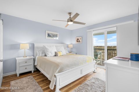 Condominium in Carolina Beach NC 407 Carolina Beach Avenue #1c 18.jpg