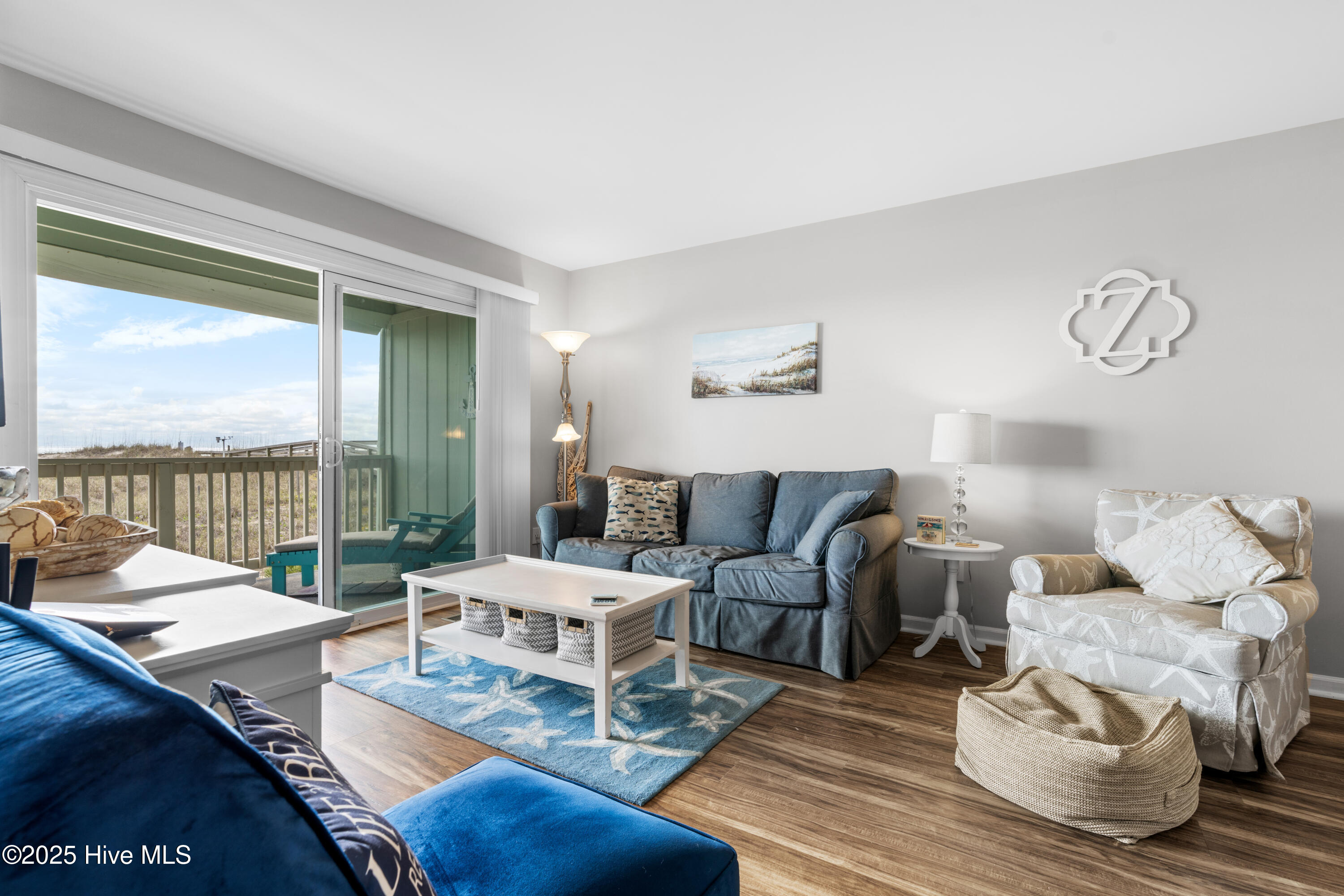 Condominium in Carolina Beach NC 407 Carolina Beach Avenue #1c 9.jpg