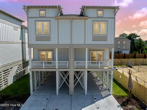 Townhouse in Carolina Beach NC 205 Spartanburg Avenue #2.jpg