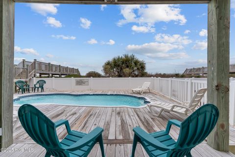 Single Family Residence in Holden Beach NC 557 Ocean Boulevard 60.jpg